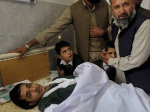 Peshawar_school_attack_AP2
